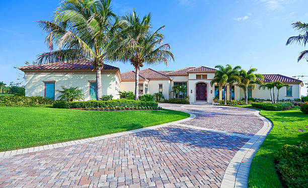 Best Decorative Driveway Pavers  in Stewart Manor, NY